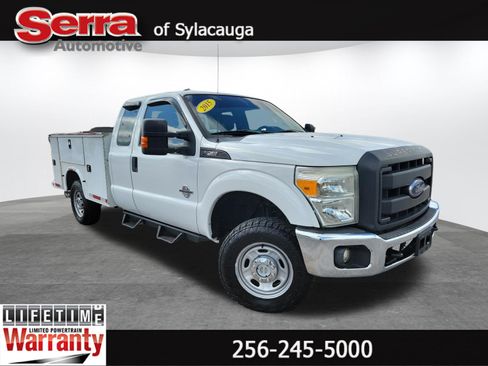 Used 2015 Ford F250 XL w/ Power Equipment Group AWD/4WD image 1
