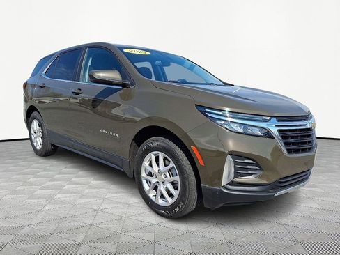 Used 2023 Chevrolet Equinox LT image 1