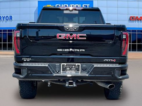 Used 2024 GMC Sierra 2500 AT4 w/ AT4 Premium Plus Package AWD/4WD image 6