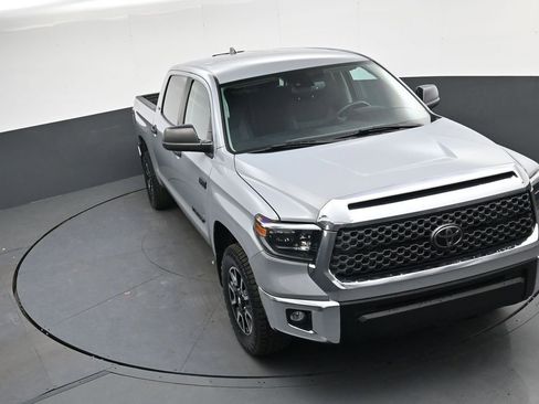 Used 2021 Toyota Tundra SR5 w/ TRD Off-Road Package image 25