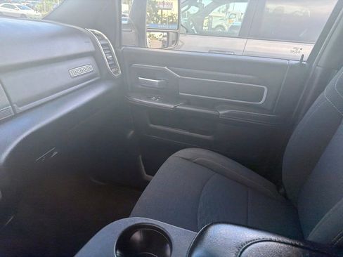 Used 2025 RAM 2500 Big Horn AWD/4WD image 10