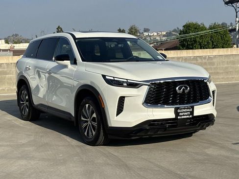 Certified 2025 INFINITI QX60 Pure image 1