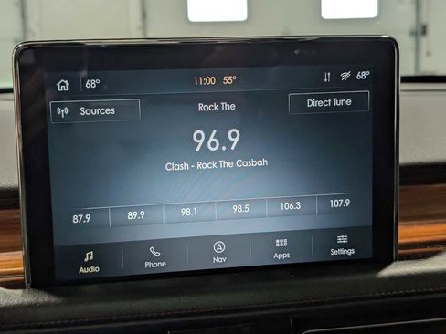 Used 2020 Lincoln Aviator Reserve w/ Equipment Group 201A image 23