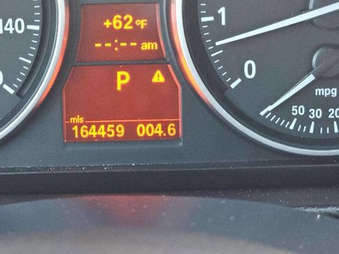 Used 2011 BMW 328i xDrive Sedan image 10