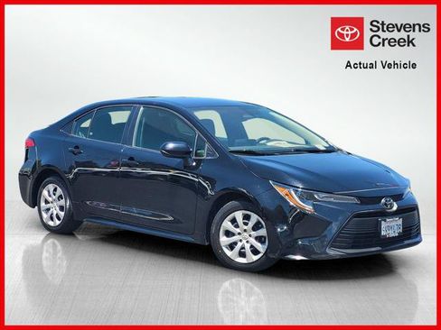 Certified 2024 Toyota Corolla LE FWD image 1
