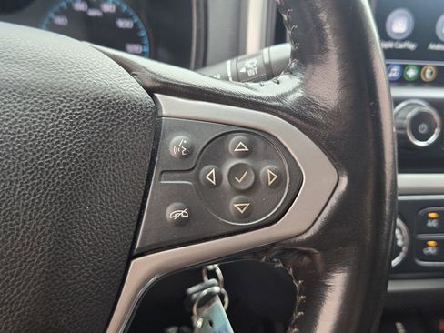 Used 2022 Chevrolet Colorado LT w/ Fleet Safety Package image 28