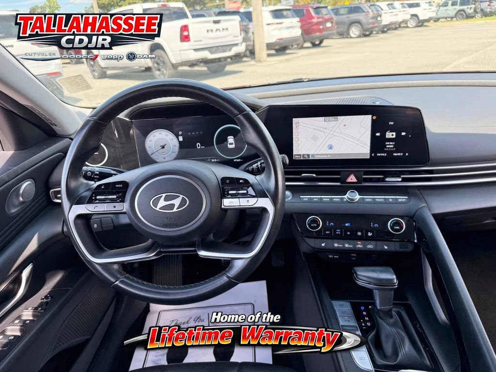 Used 2024 Hyundai Elantra Limited FWD image 32