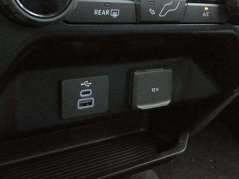 New 2025 Ford F350 XLT w/ FX4 Off-Road Package image 15