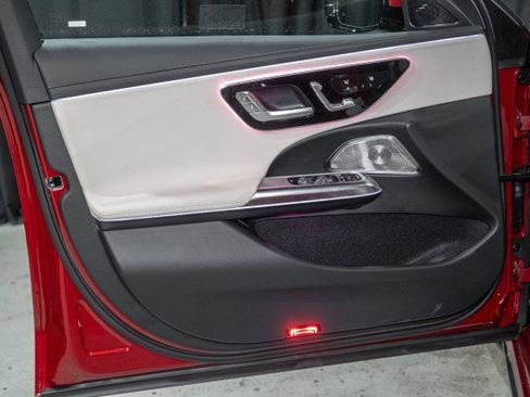 Certified 2025 Mercedes-Benz E 350 Sedan image 9