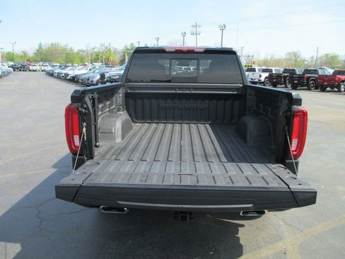 Used 2024 GMC Sierra 1500 Denali image 8