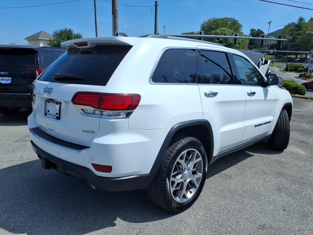 Used 2022 Jeep Grand Cherokee Limited w/ Trailer Tow Group IV AWD/4WD image 4