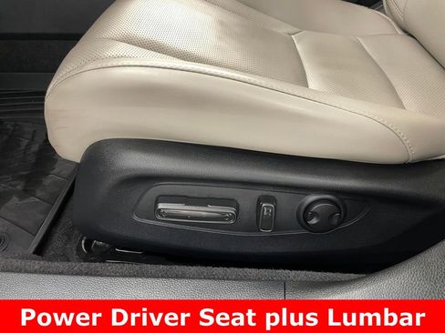 Used 2024 Honda Accord Touring image 11