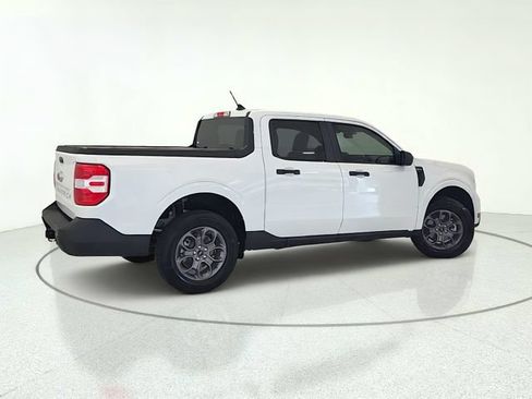 Used 2023 Ford Maverick XLT FWD image 6