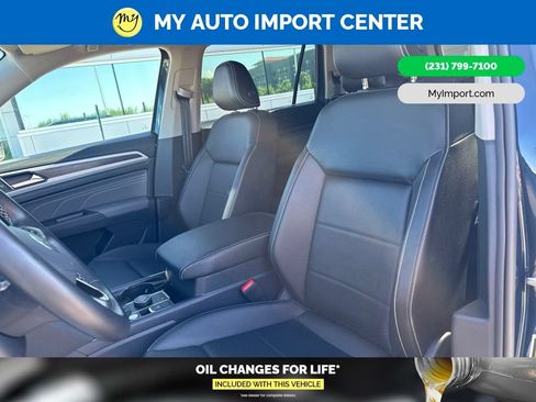 Used 2023 Volkswagen Atlas SE w/ Black Wheel Package AWD/4WD image 14