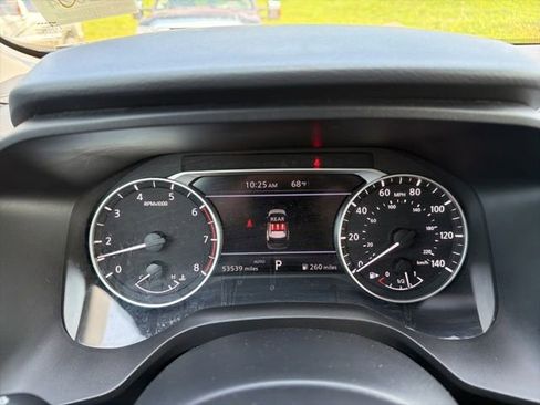 Used 2024 Nissan Rogue S AWD/4WD image 13