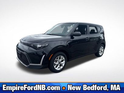 Used 2025 Kia Soul S