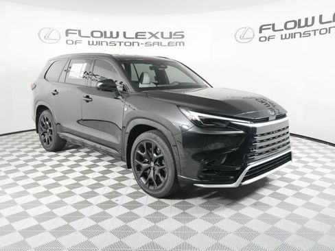 New 2026 Lexus TX 350 AWD image 3