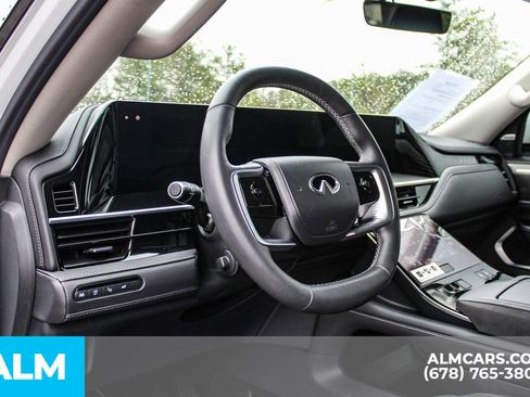 Used 2025 INFINITI QX80 Luxe AWD/4WD image 22