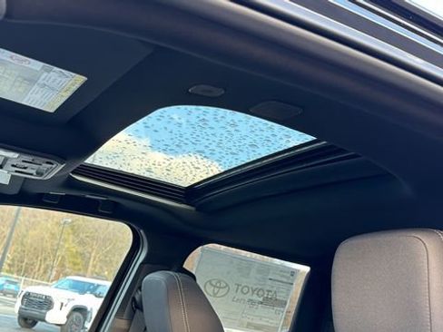 New 2026 Toyota Tacoma TRD Off-Road AWD/4WD image 23