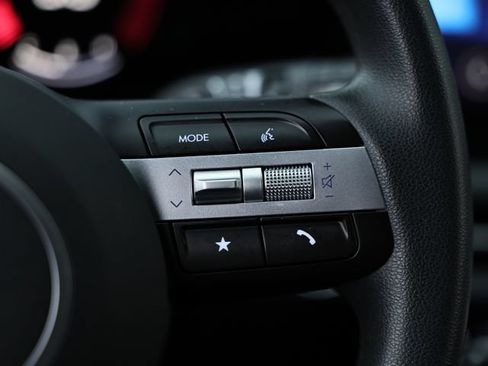 Used 2025 Hyundai Santa Cruz SEL FWD image 32