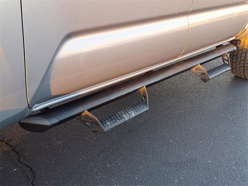 Used 2019 Toyota Tacoma SR image 20