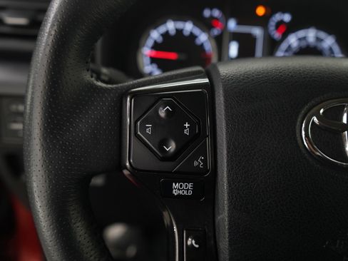 Used 2022 Toyota 4Runner TRD Off-Road Premium image 20