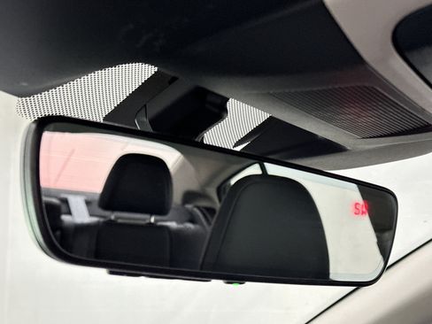 Used 2025 Subaru Legacy Limited image 35