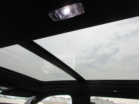 New 2026 GMC Yukon AT4 image 14