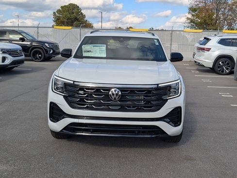 New 2026 Volkswagen Atlas Cross Sport SEL R-Line image 8