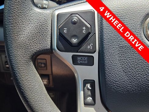 Used 2020 Toyota Tundra SR5 w/ SR5 Upgrade Package AWD/4WD image 21