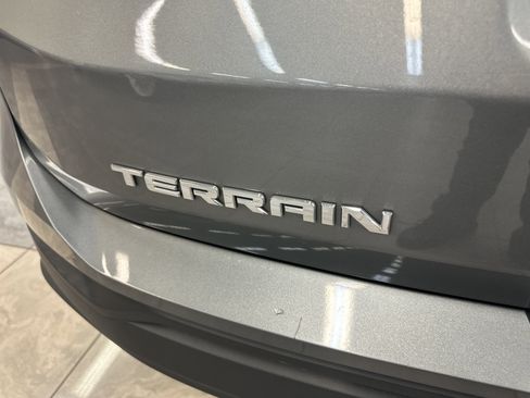 Used 2019 GMC Terrain SLE w/ Driver Convenience Package image 7