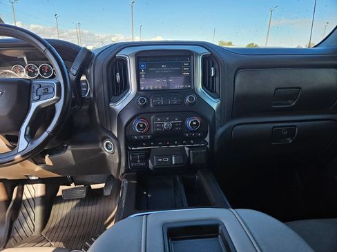 Used 2021 Chevrolet Silverado 1500 LTZ AWD/4WD image 14