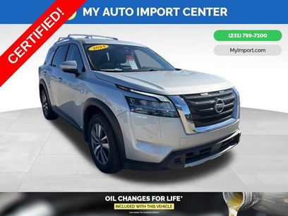 Certified 2024 Nissan Pathfinder SL