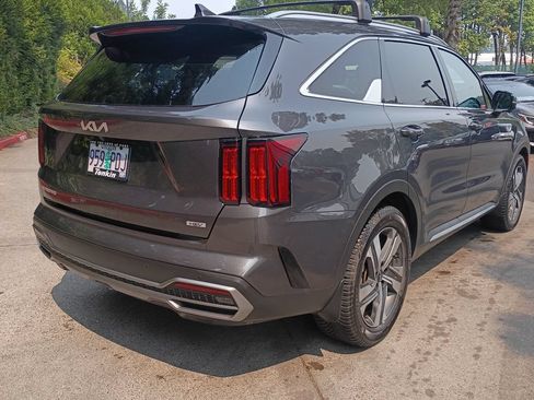 Used 2023 Kia Sorento SX Prestige AWD/4WD image 4