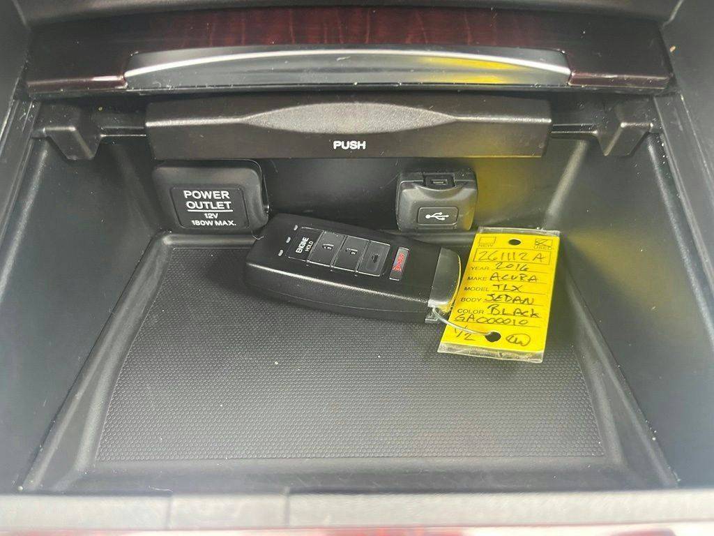 Used 2016 Acura TLX w/ Technology Package AWD/4WD image 16