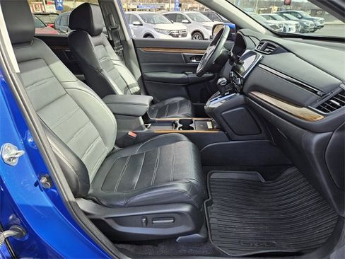 Used 2020 Honda CR-V Touring image 16
