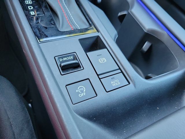 Used 2026 Nissan Sentra SR w/ Floor Mat Package FWD image 27