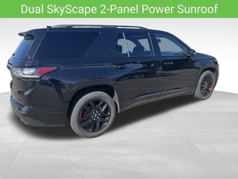 Used 2020 Chevrolet Traverse Premier w/ Redline Edition AWD/4WD image 9
