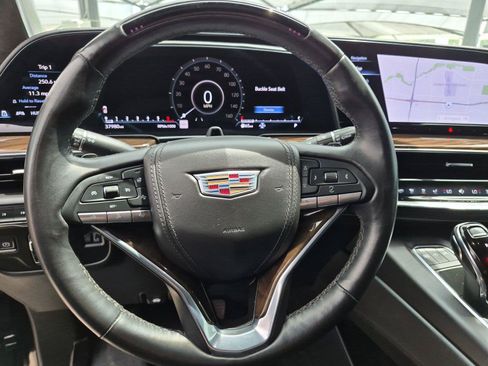 Used 2023 Cadillac Escalade Sport Platinum AWD/4WD image 13