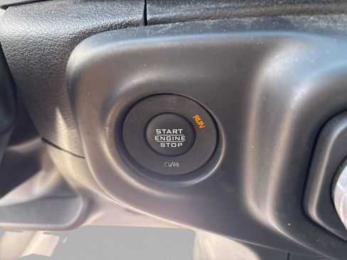 Used 2023 Jeep Wrangler Sahara w/ Cold Weather Group image 30