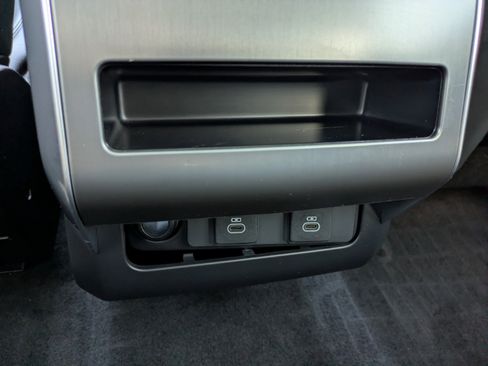 Used 2022 Land Rover Range Rover Sport SE image 19