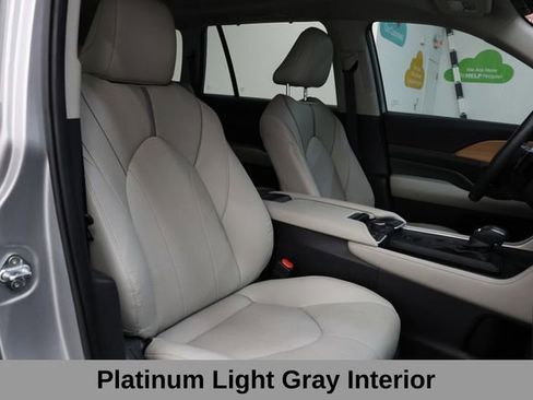 Used 2024 Toyota Grand Highlander Platinum image 15