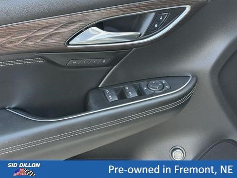 Used 2023 Buick Envision Avenir AWD/4WD image 15