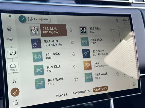 New 2026 Land Rover Range Rover SE image 19