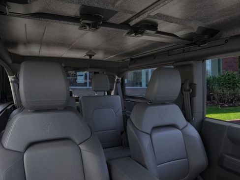 New 2026 Ford Bronco Badlands image 12