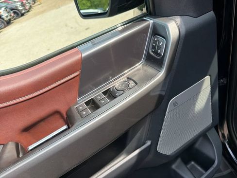 Used 2022 Ford F150 Lariat AWD/4WD image 14