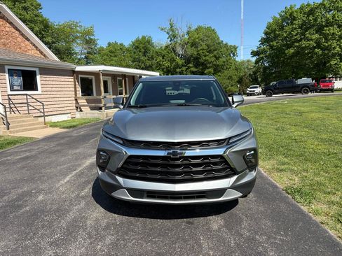 Used 2023 Chevrolet Blazer LT w/ Driver Confidence Package FWD image 3