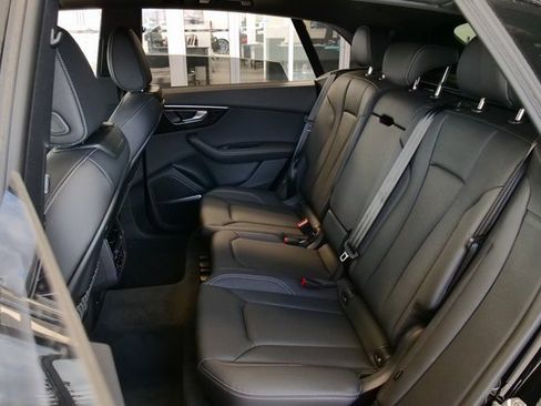 New 2026 Audi Q8 Premium Plus image 12