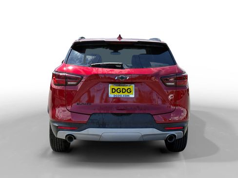 New 2026 Chevrolet Blazer LT image 4