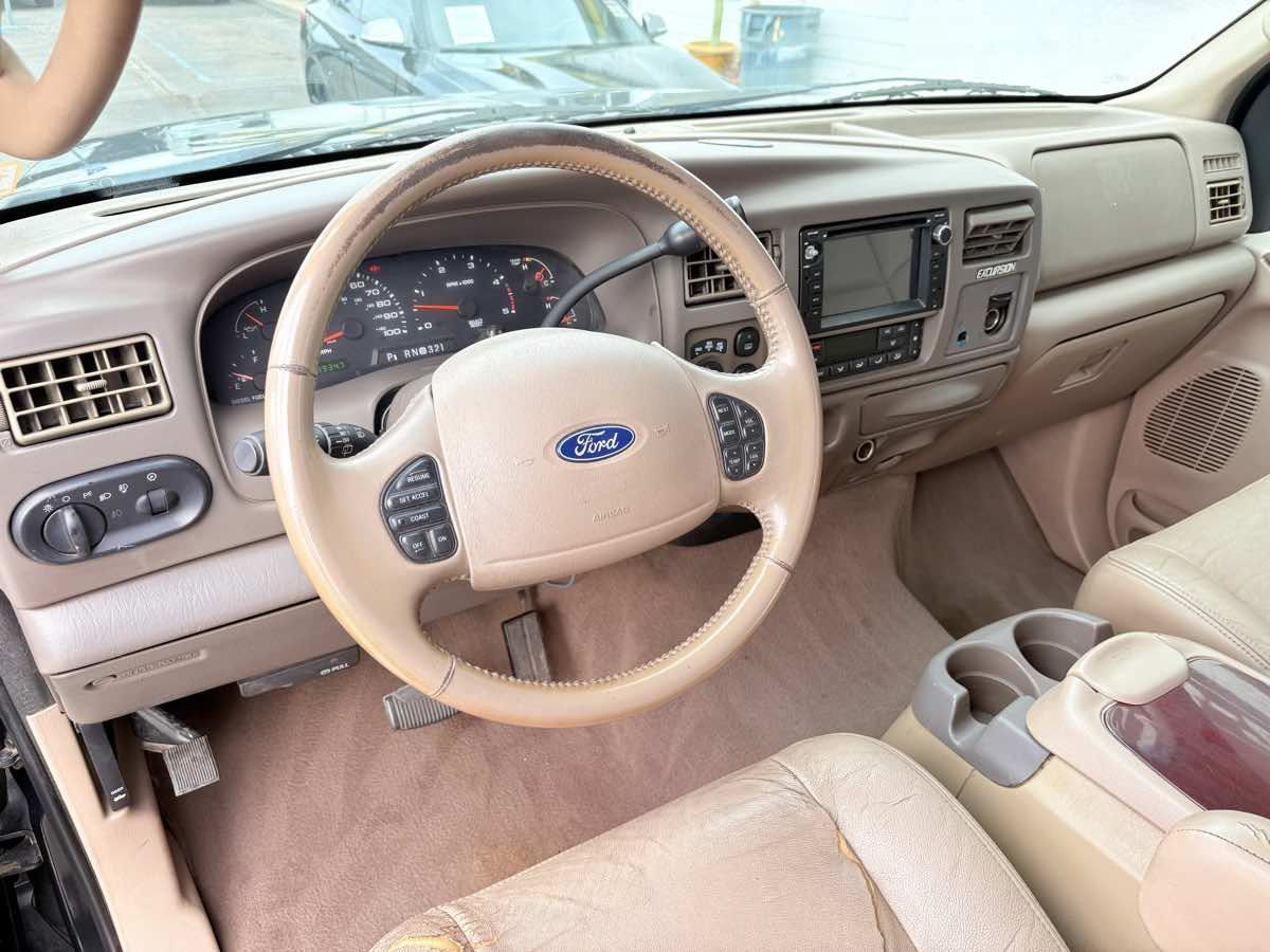 Used 2003 Ford Excursion Limited AWD/4WD image 14